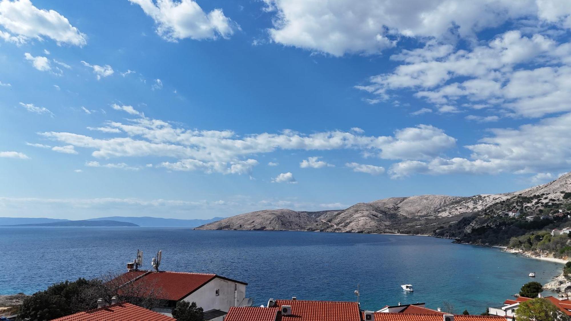Eola Leisure Rooms Stara Baška Exterior foto